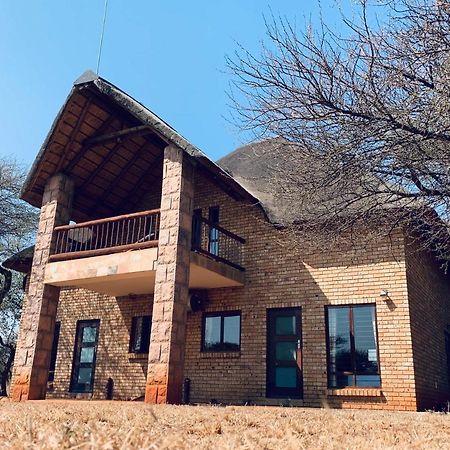 Makhato Bush Lodge 111 Bela-Bela Bagian luar foto